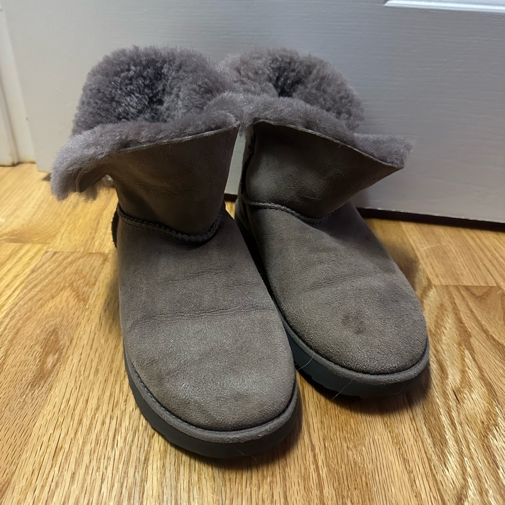 Lavender Uggs